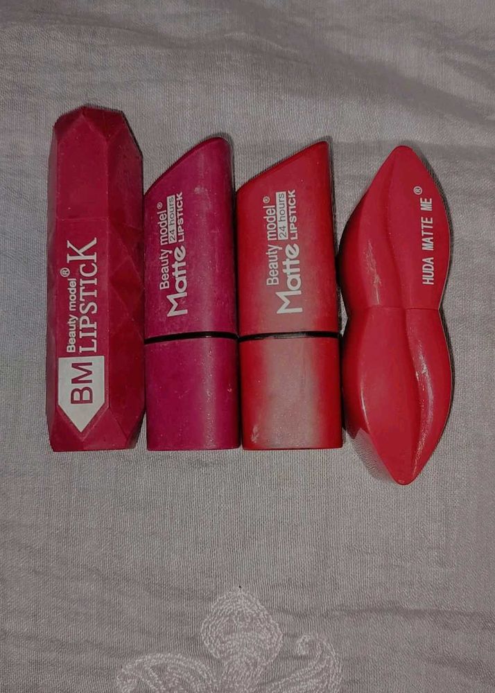 4 Different Shades Lipstick Combo