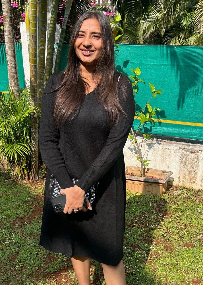 Elegant Black Knit Dress