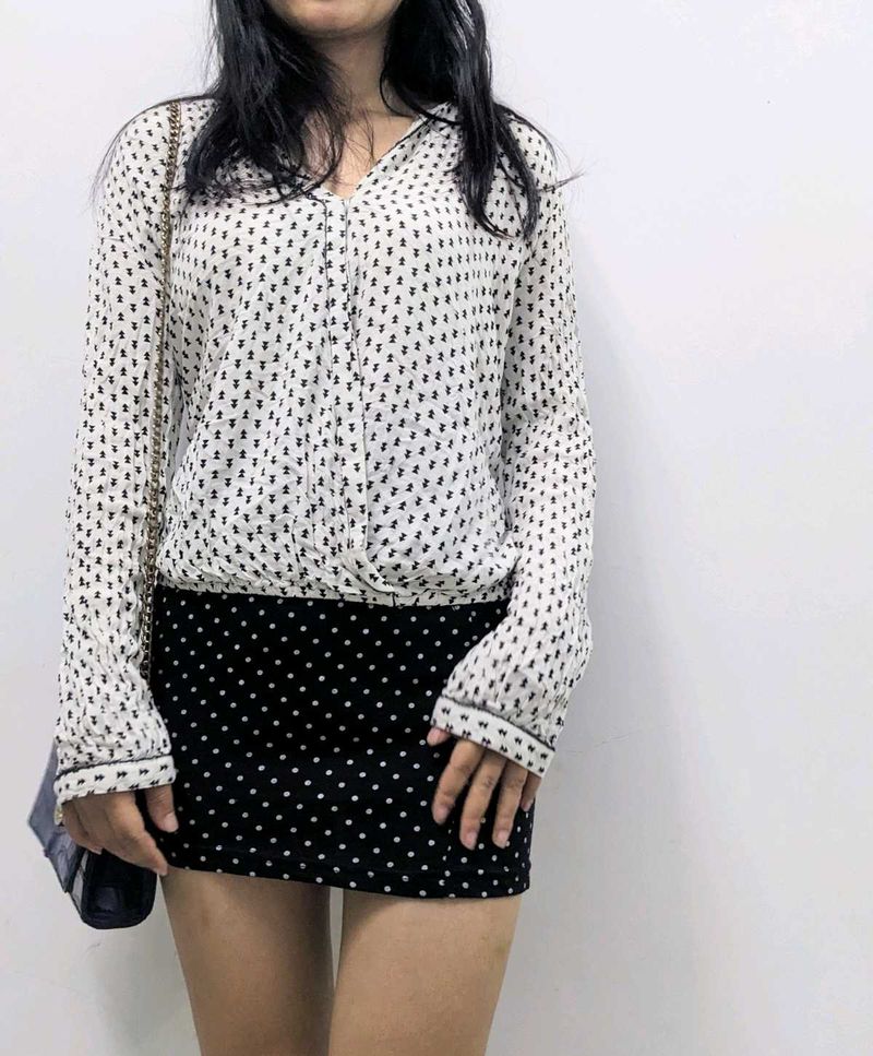 Patterned Twist Front Blouse
