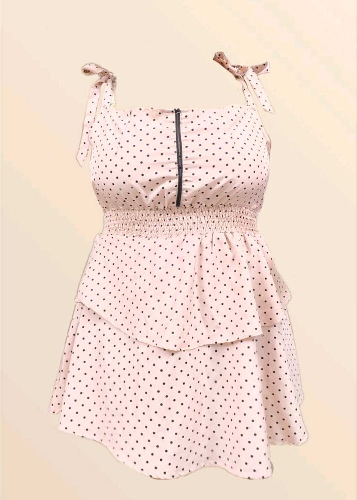 Pink Polka Dot Ruffle Top🩷