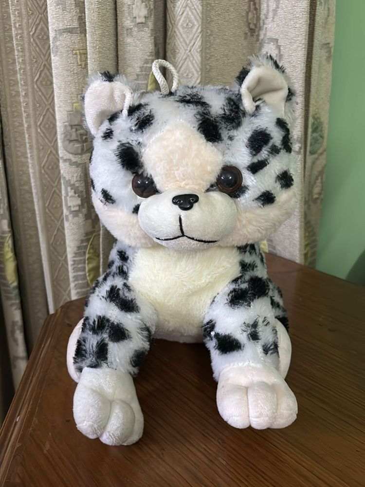 Soft Cat Toy 🧸