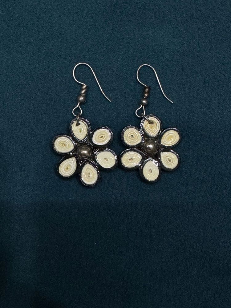 Flower Design Earrings