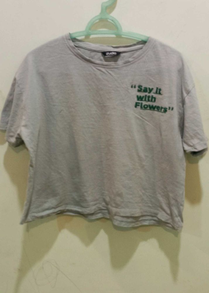 Beggy Crop Top
