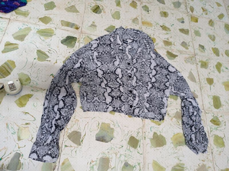 Top Small Size S