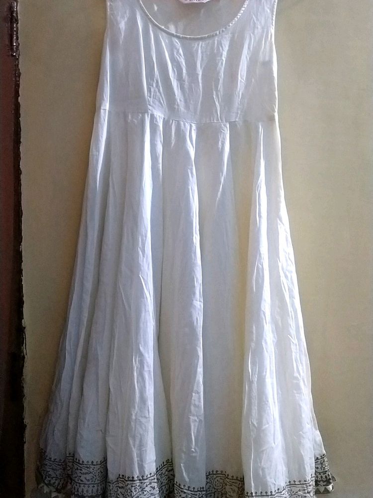 Gown