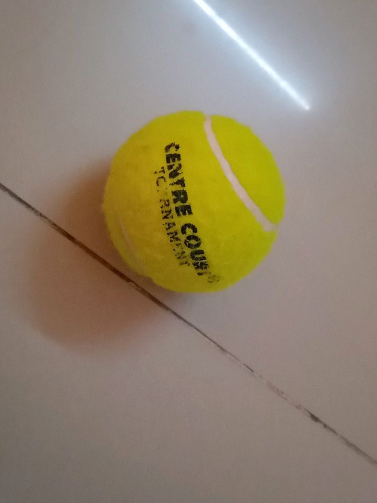 Centre Court tournament ball