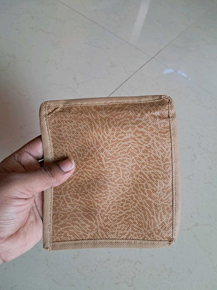 4 Brown cover pouch