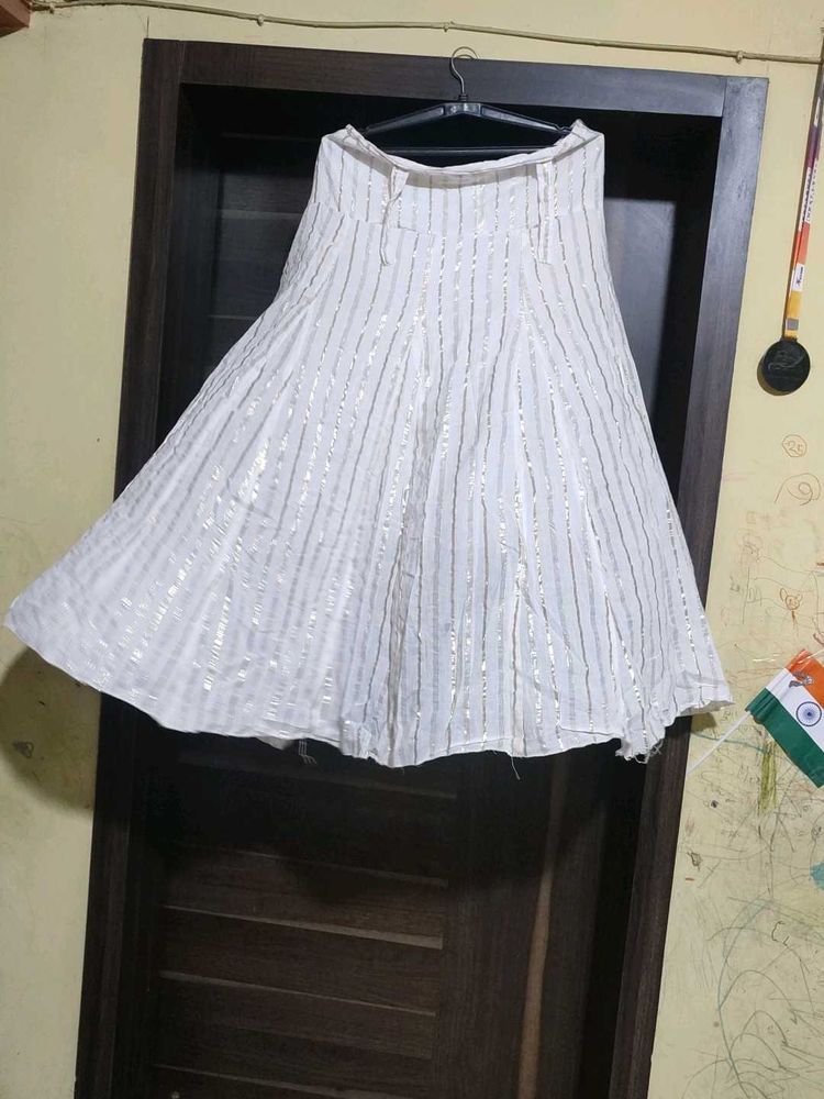 White &amp; Gold Stripe Skirt