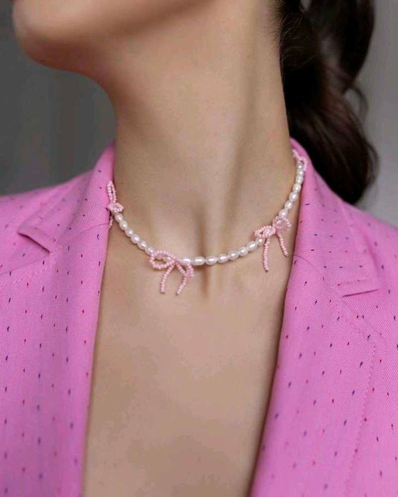 Trending Pearl Bow 🎀Necklace