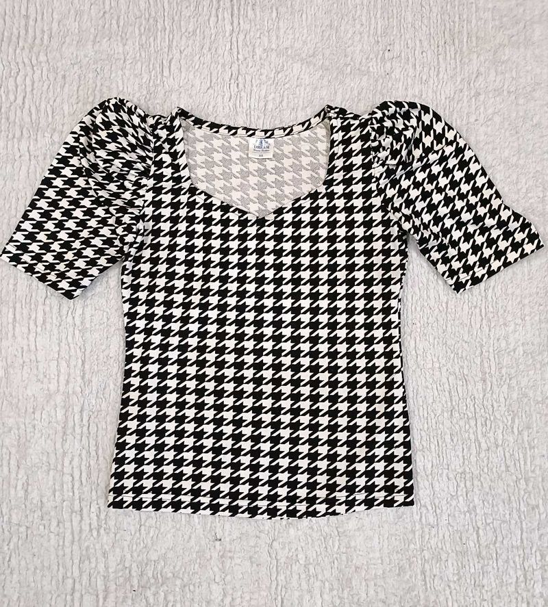 Puff Sleeve Trendy Top For Women