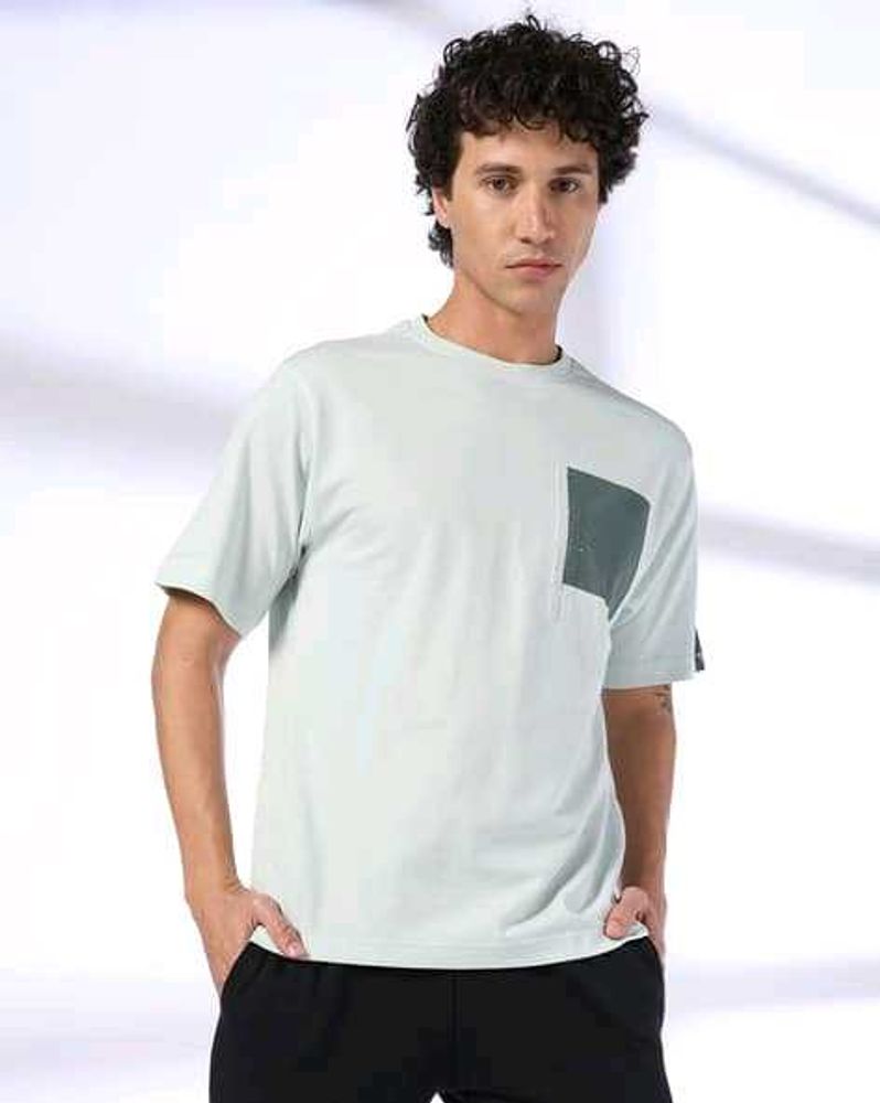Brand New Men&#39;s Casual Oversized Tee🩵