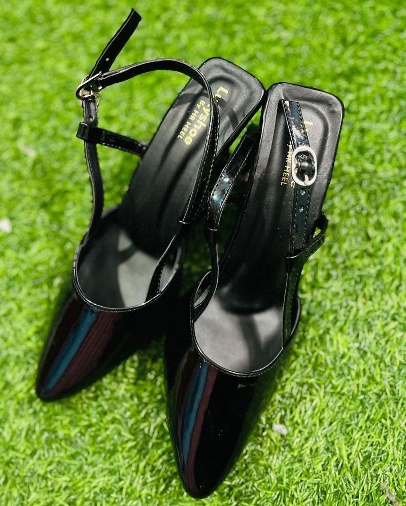 Elegant Black Heels