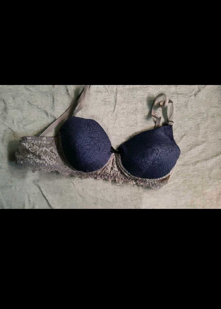 Clovia Lace Detail Bra