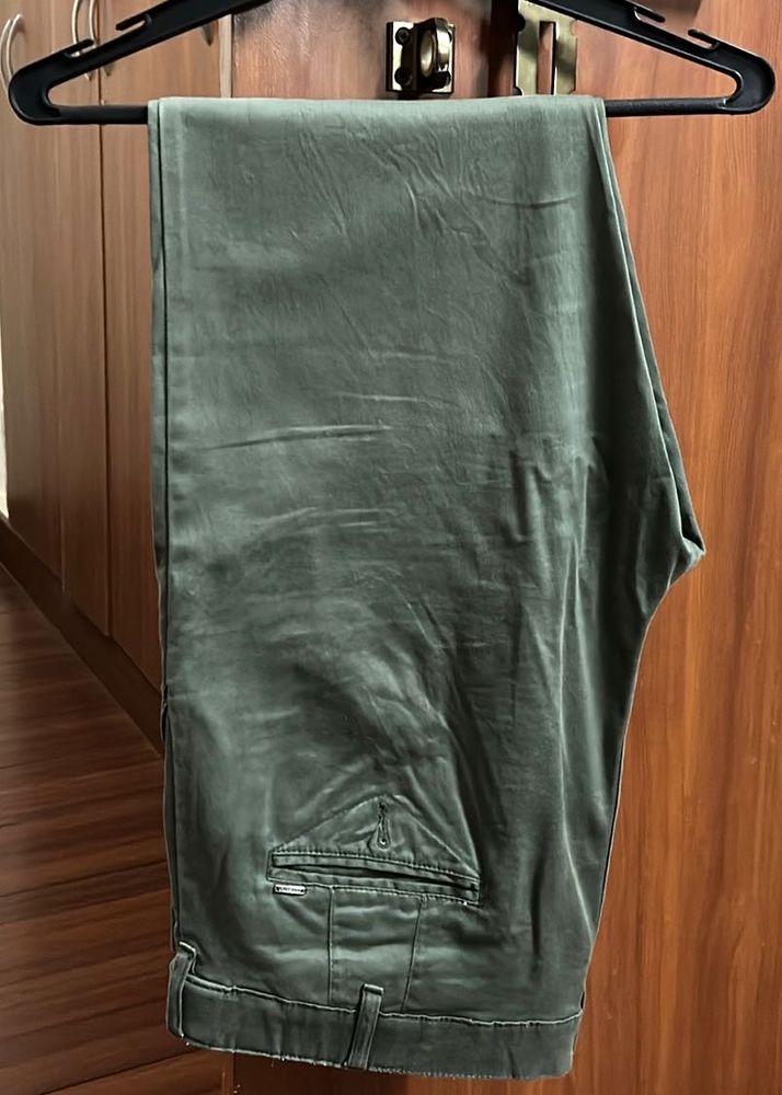 Men's Olive Green Casual Pants