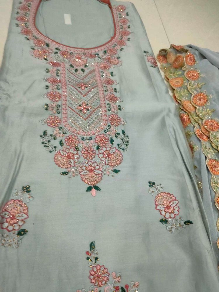 Superb Dress Material🌸