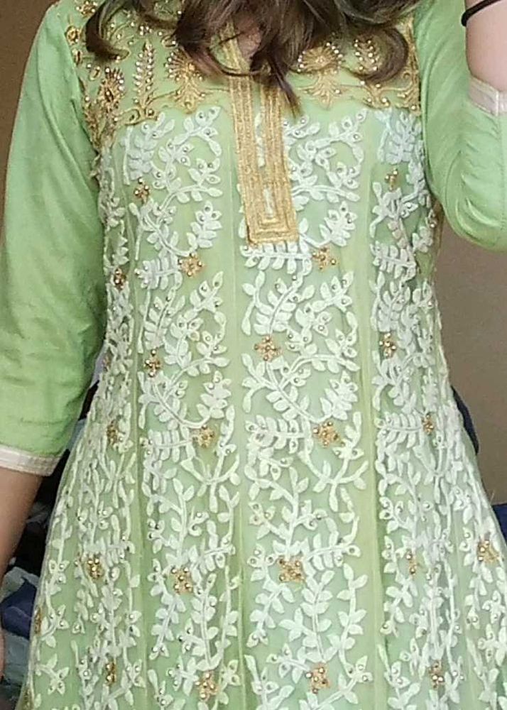 Elegant Green Embroidered Kurta Set