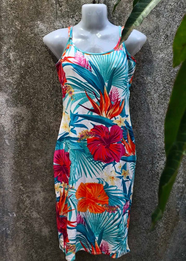 VN .Floral Bodycon Dress