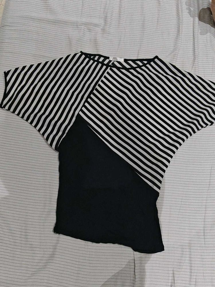 Black And White Top