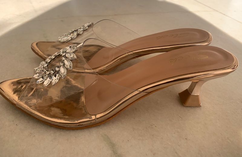 Rose gold transparent heels❤️