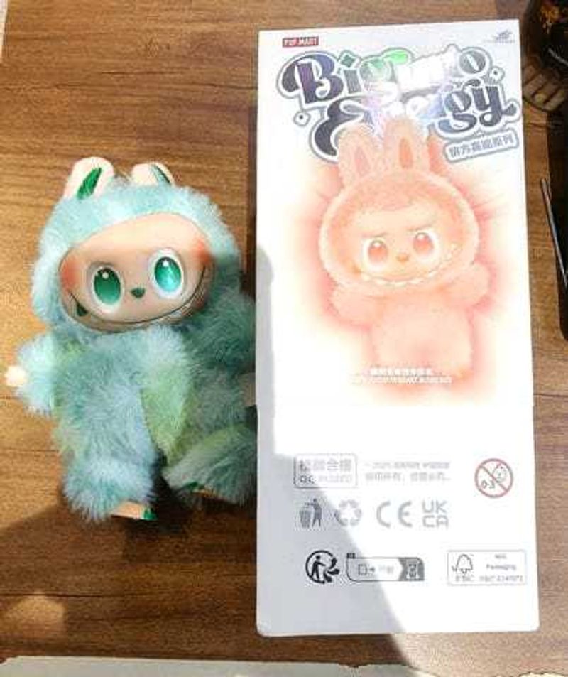 “Cuddle Cutie: Labuba Keychain”