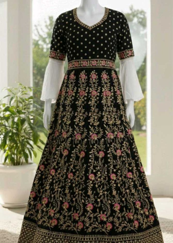 Elegant Black &amp; Pink Ethnic Gown