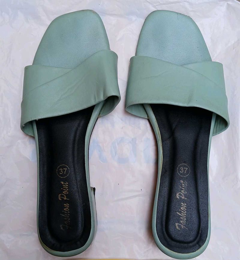 Green Fashion Point Slides