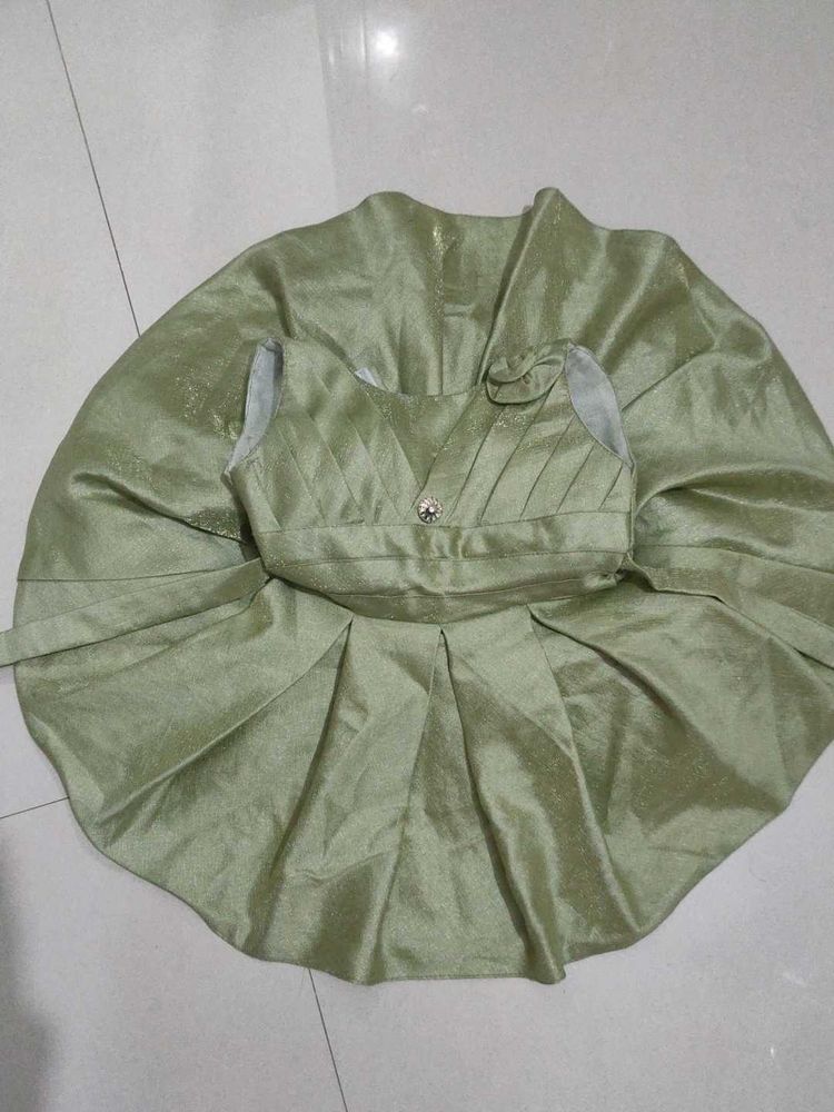 Green Party Dress(pistagreen)