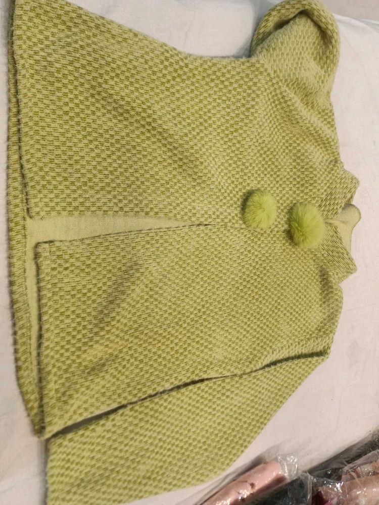 Cute Green shrug sweater