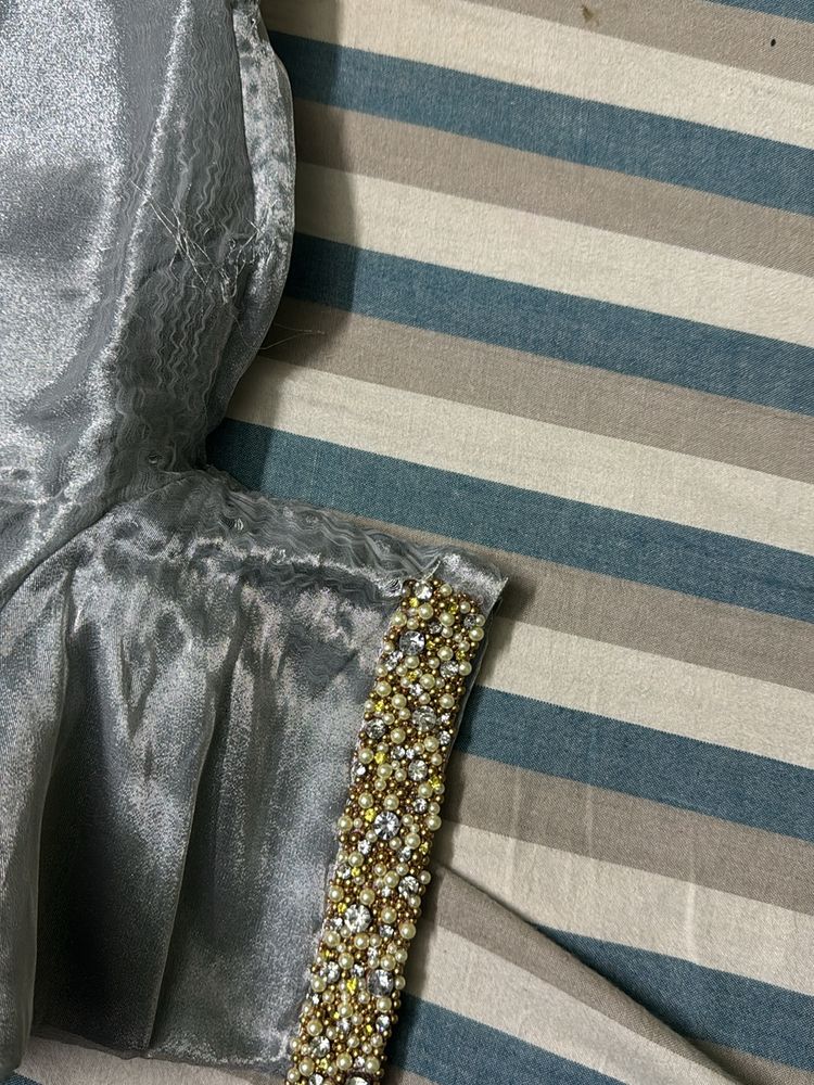 Blouse With Work