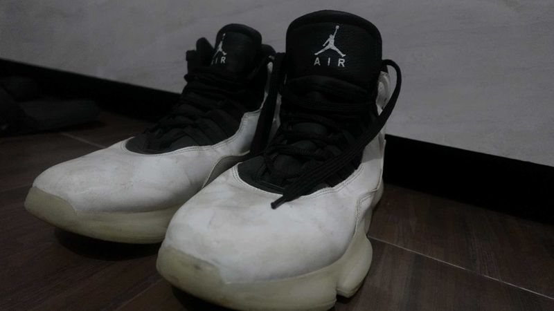 Jordan Sneakers Bulky | Best For Rainy Season 🌧️