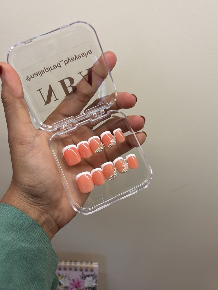 Coral French Tip Press-Ons