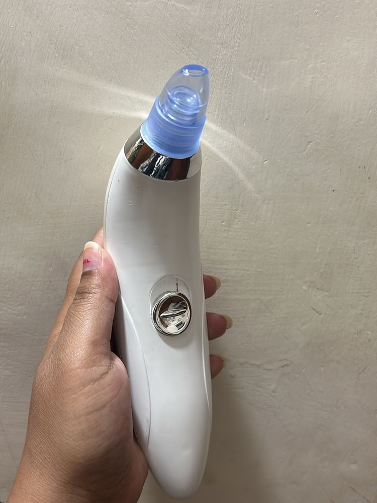 Blackhead Removal Device.