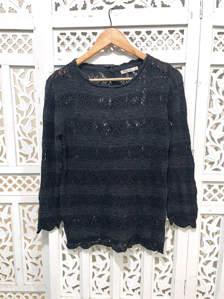 Elegant Crochet Black Knit Sweater C