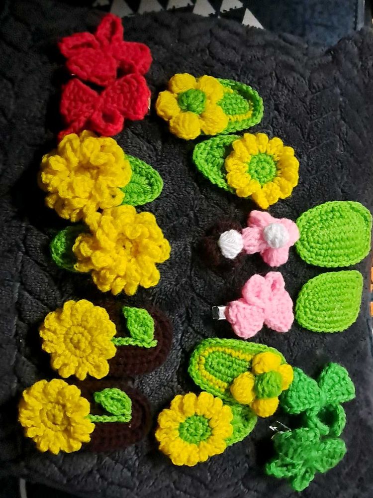 Crochet Flower Hair Clips