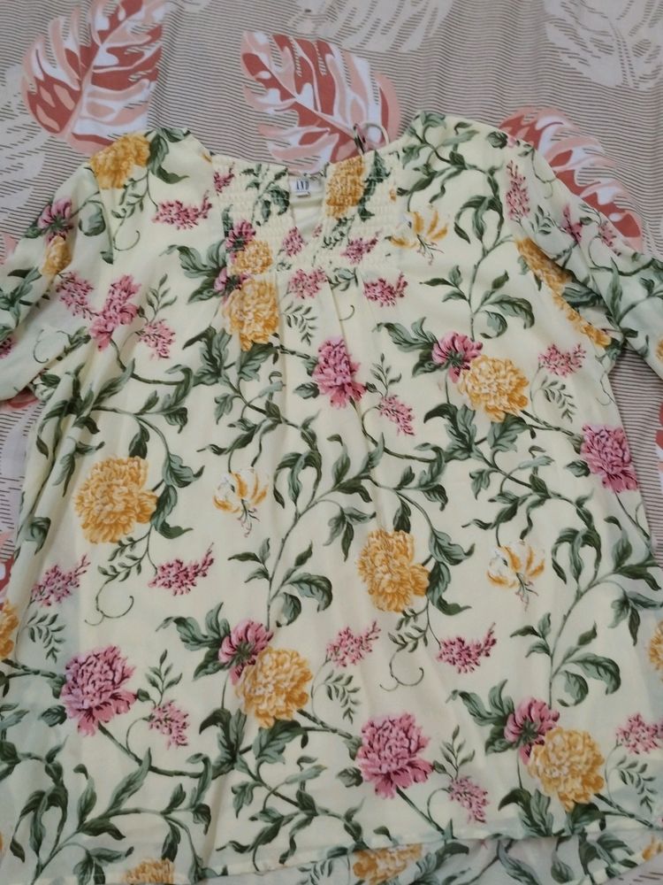 And Yellow Bell Sleeves Top