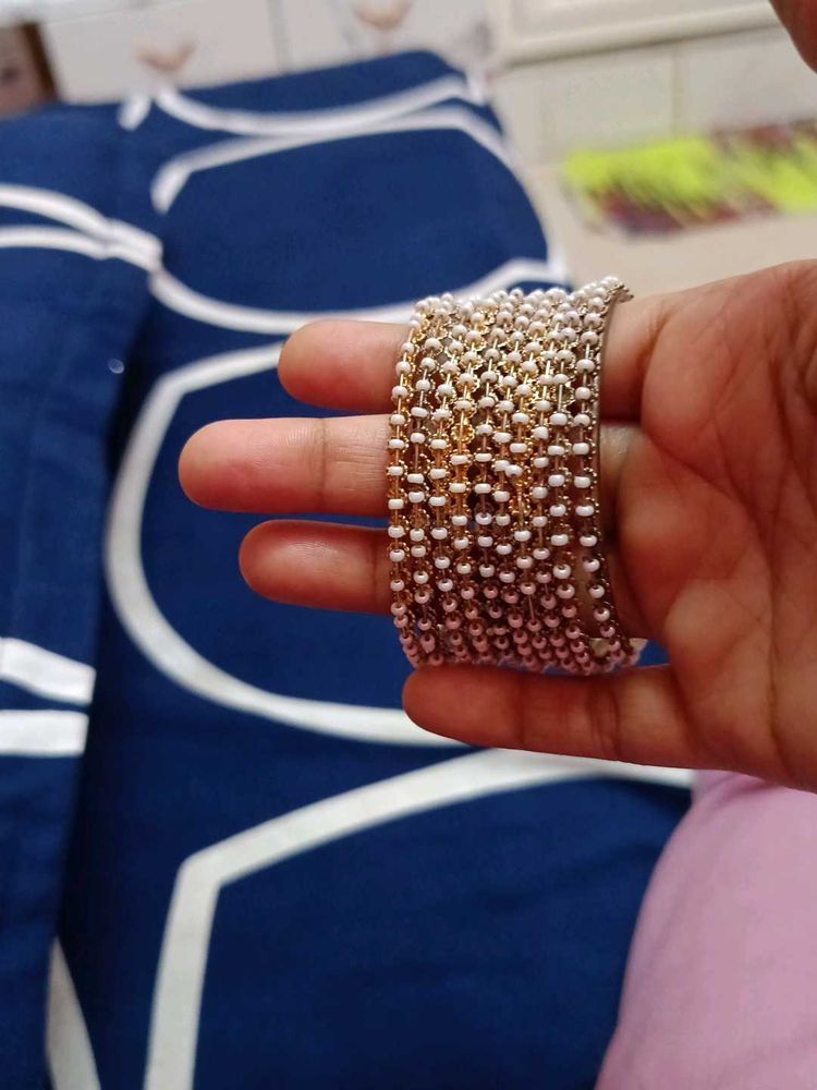 Pearl &amp; Gold Bangle Set