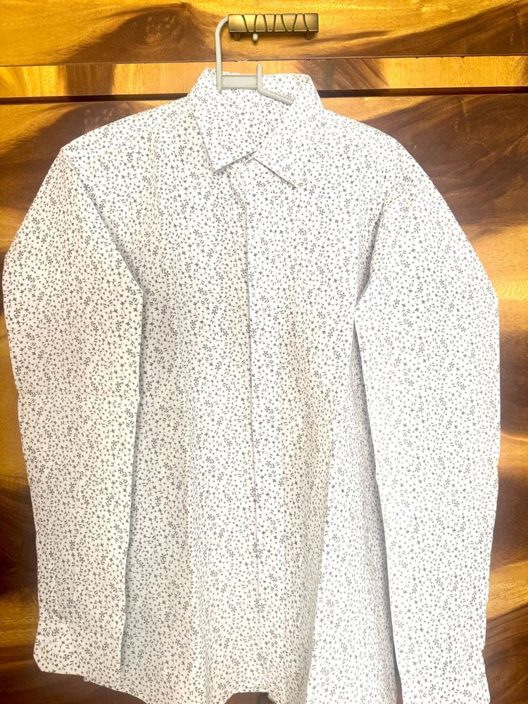 Patterned Long Sleeve Shirt