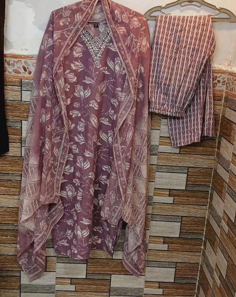 V Neck Suit Set