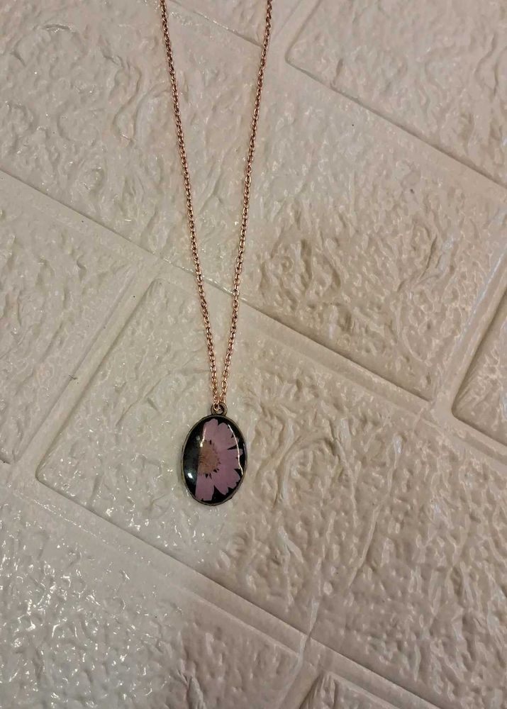 Pack Of 6 Resin Pendent