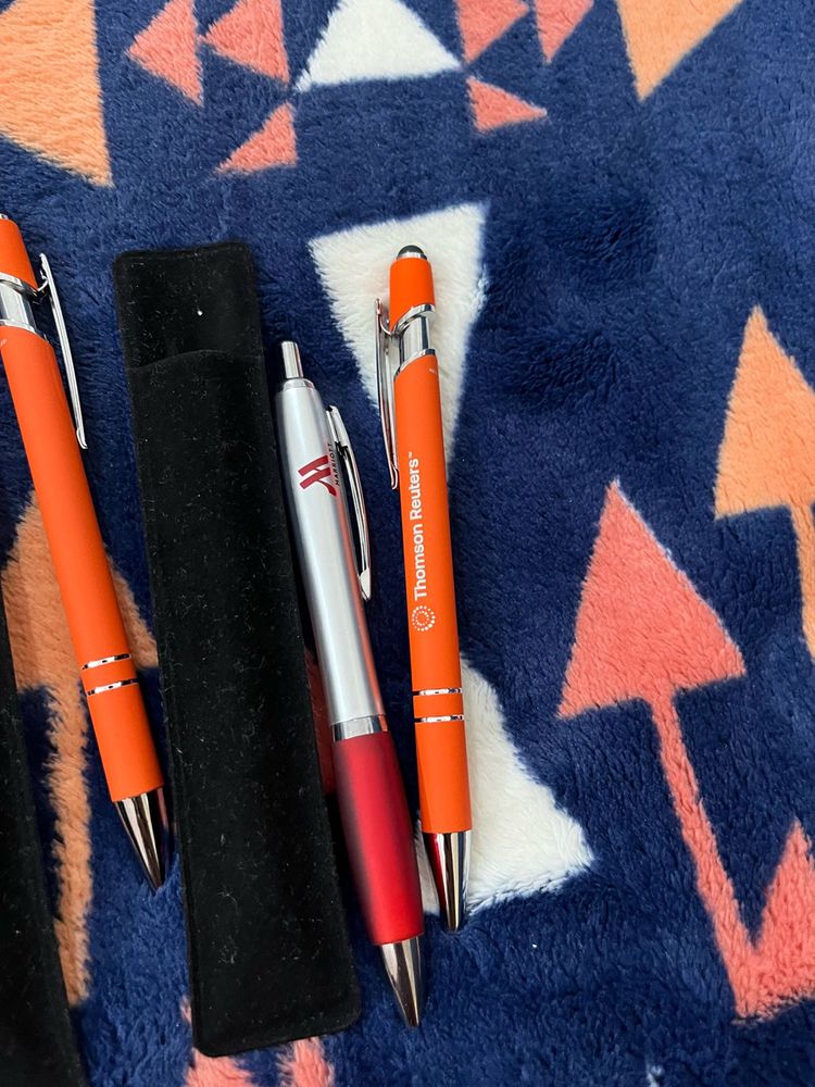 Assorted Pen Set Of 3