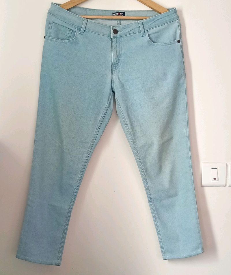 Light Wash Denim Jeans