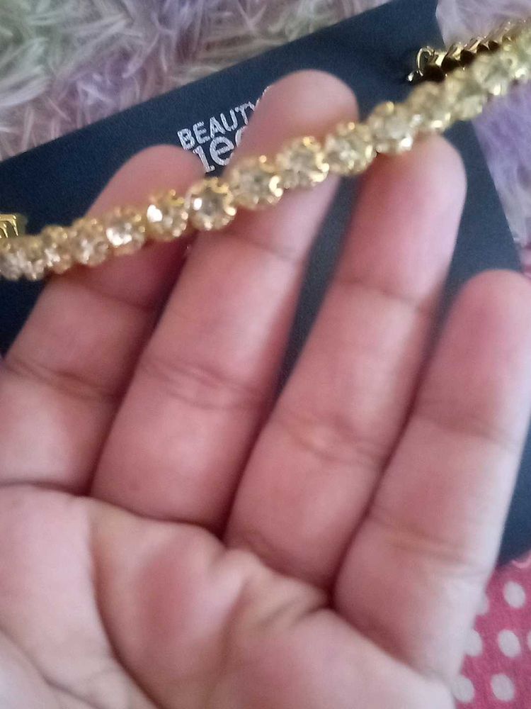 Sparkling Gold Necklace