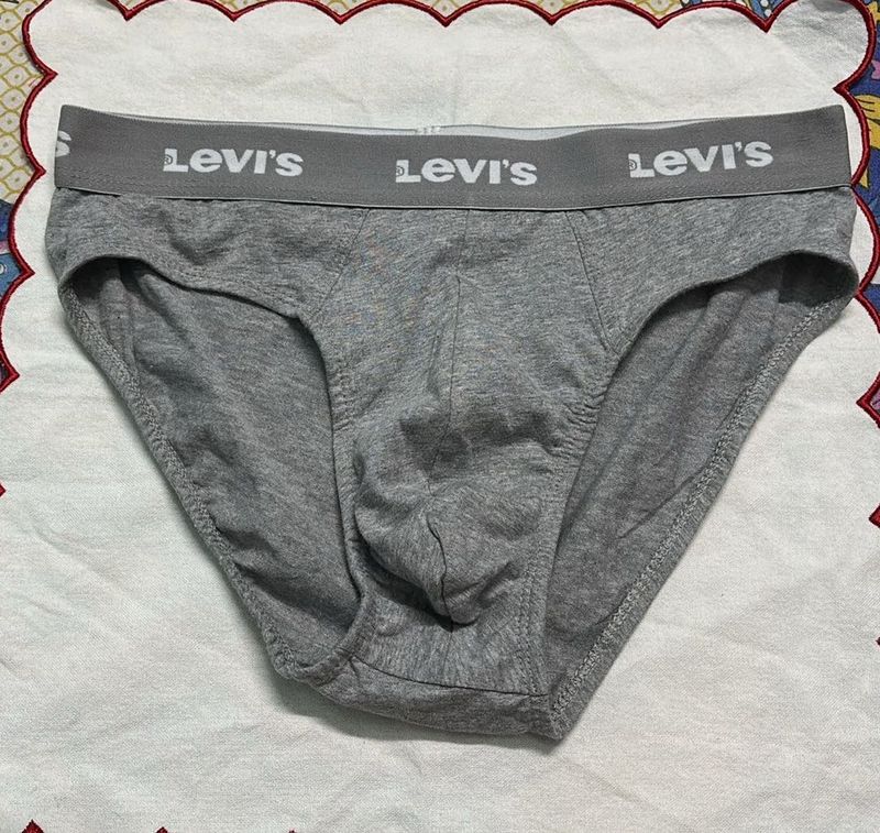 Levi’s Men’s Grey Briefs