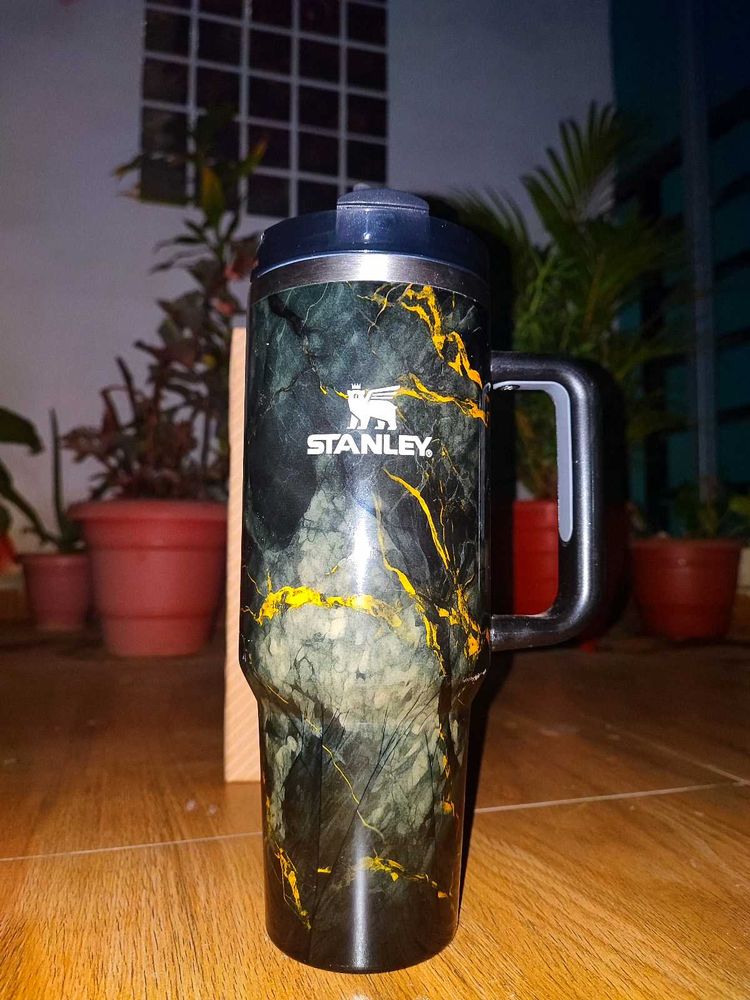 Limited Edition Stanley Bottle Marble Green Color
