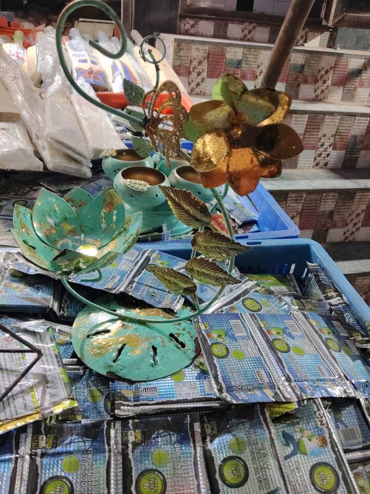 Metal Flower Candle Holder