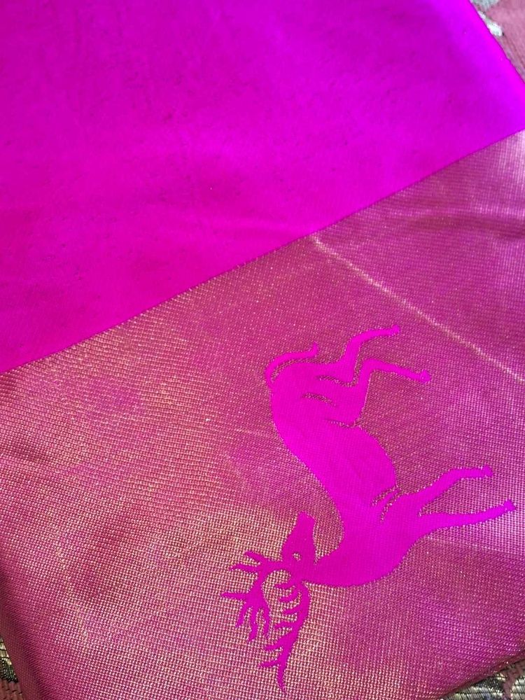 Saree With Blouse