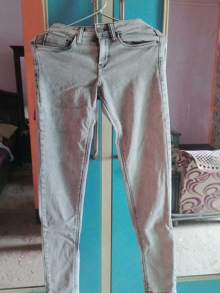 It&#39;s A Distressed Grey Jeans Of Tokyo Talkies