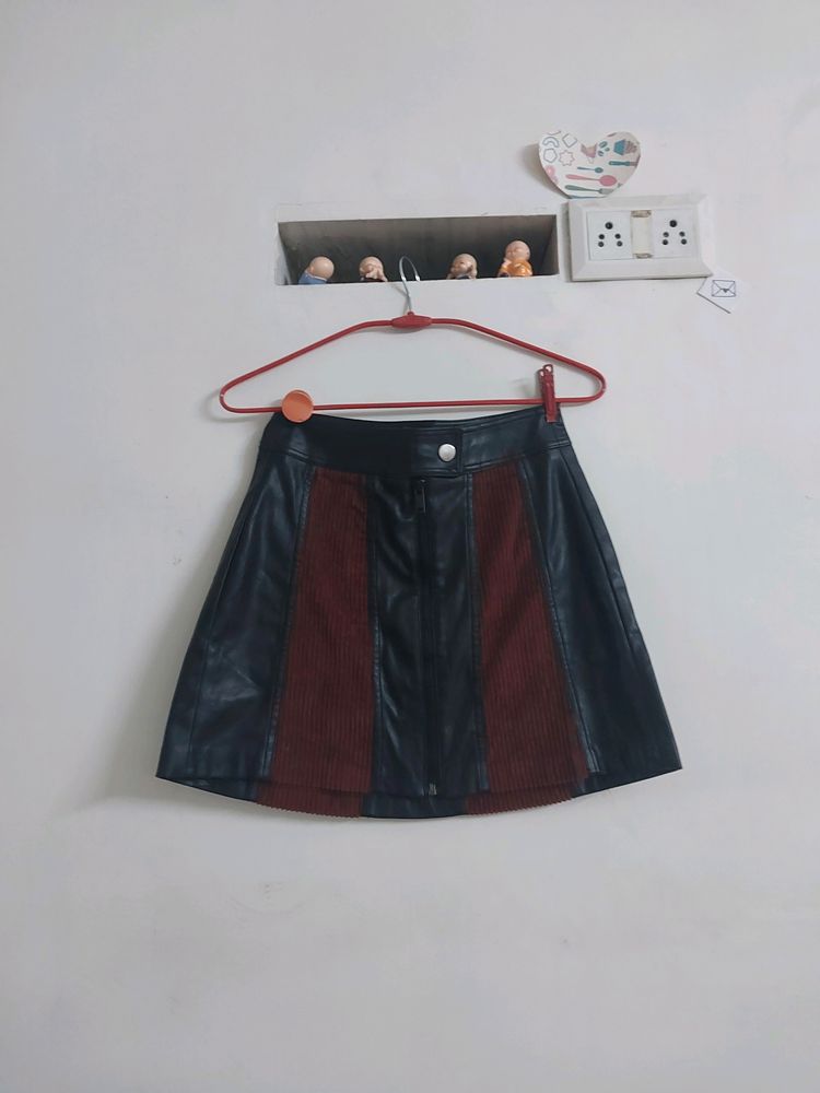 Negotiable ❗️ Bershka Skirt