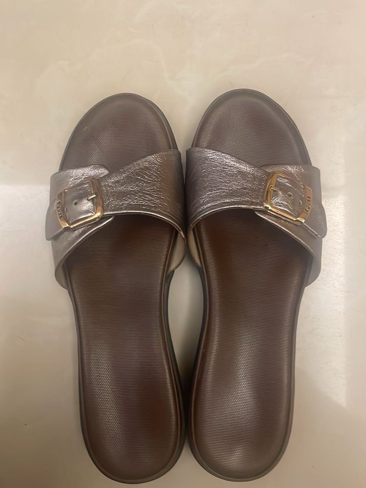 Elegant Bronze Flats, size 40