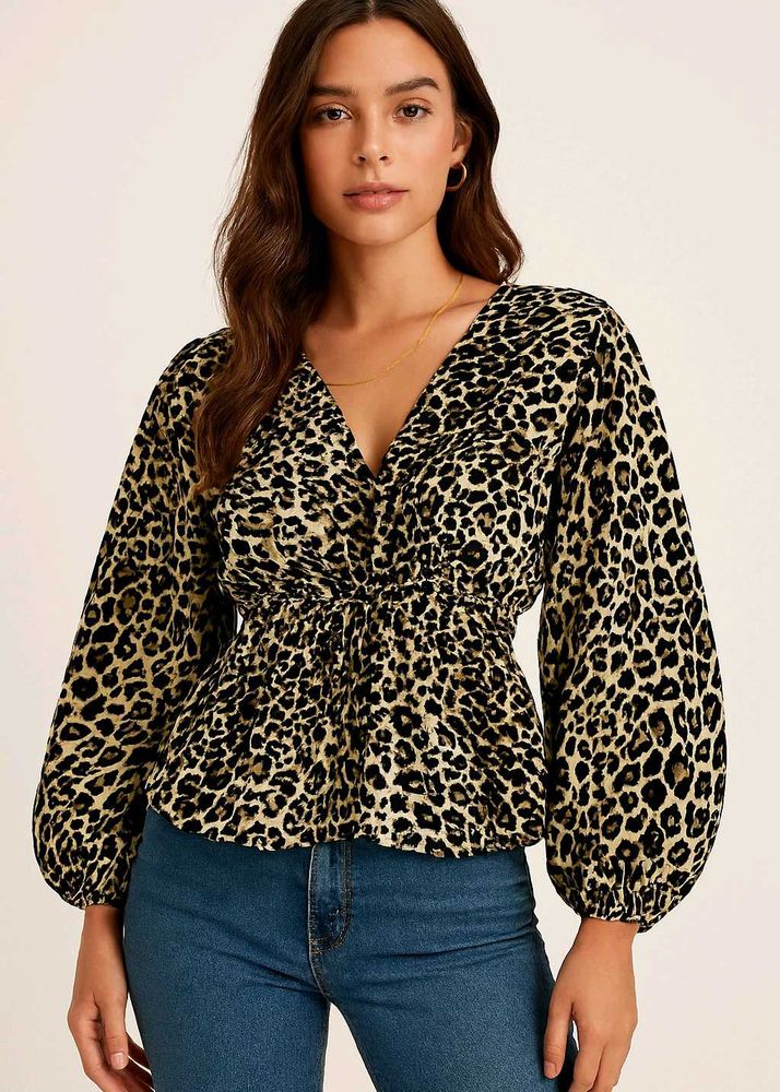 Leopard Print V-Neck Top